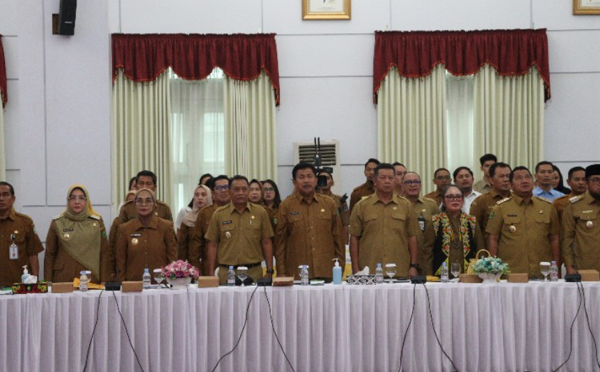 Sekda Kukar, Sunggono menghadiri Musyawarah Rencana Pembangunan (Musrenbang) untuk penyusunan RPJMD dan RKPD Provinsi Kalimantan Timur di Pendopo Gubernur Kaltim Odah Etam.